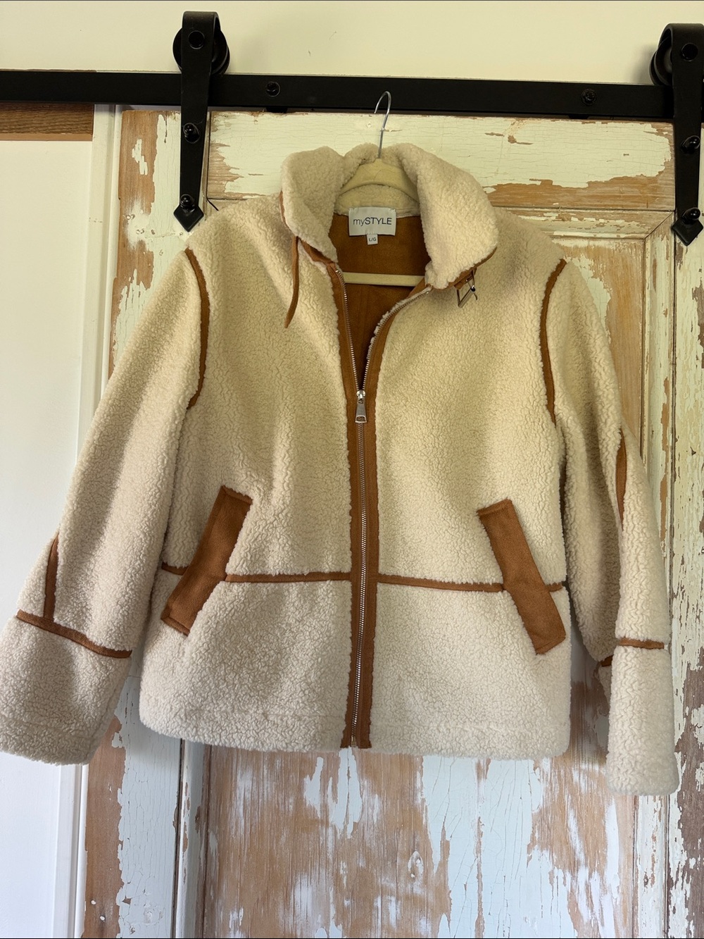 Women's Cream Sherpa Jacket with Tan Trim